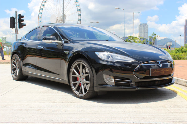 2015 Tesla Model S P85D